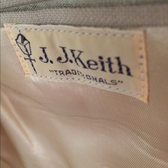 Price Drop💰J J Keith Traditional 2-piece Suit - Picture 3 of 8